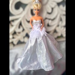2013 Holiday Barbie Silver Gown Dress Set with Tiara & Necklace