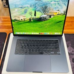 Apple Macbook Air 15” M3 2024 16GB 512GB Warranty till 12/03/2026 Fully Functional