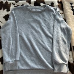 Grey Sweatshirt 