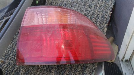1998-2000 honda accord right taillight