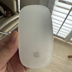 Apple Wireless Magic Mouse In White