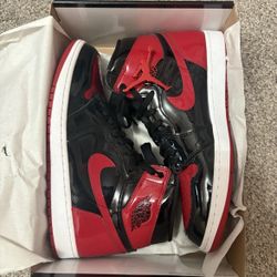 Air Jordan 1 Retro High OG Patent Bred Size 12