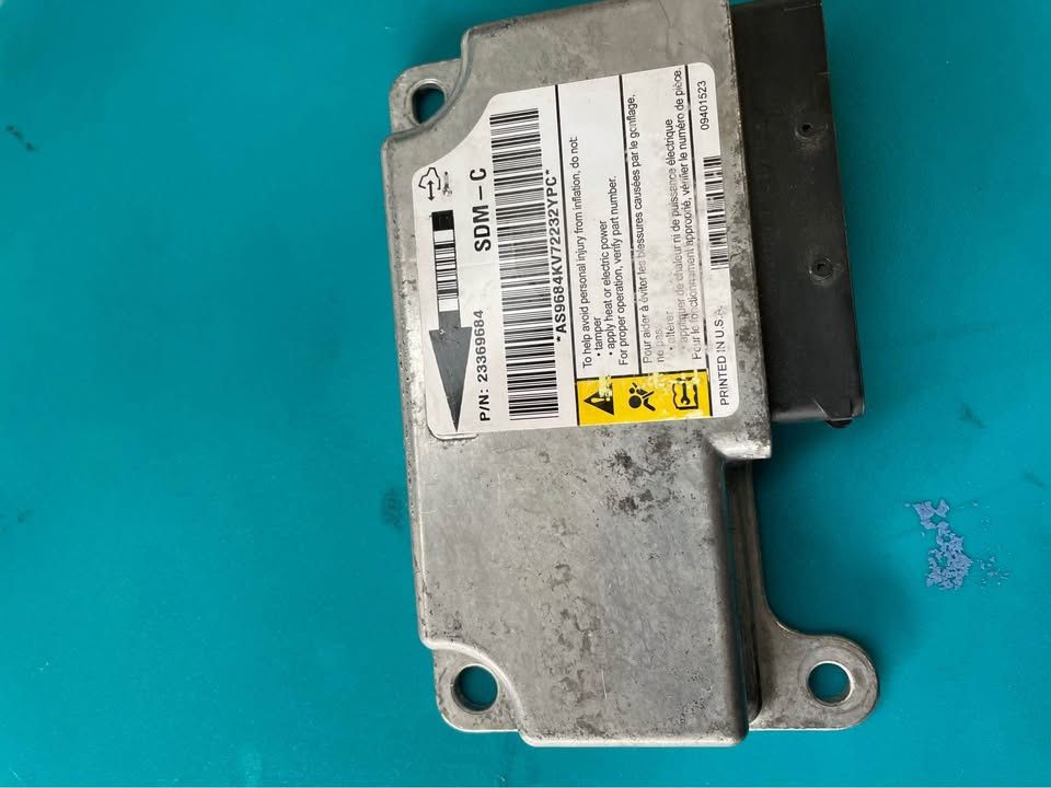Air-bag Sensing and Diagnostic Module 2007-2008- GM ((contact info removed)4) Silverado, Sierra, Tahoe, Yukon