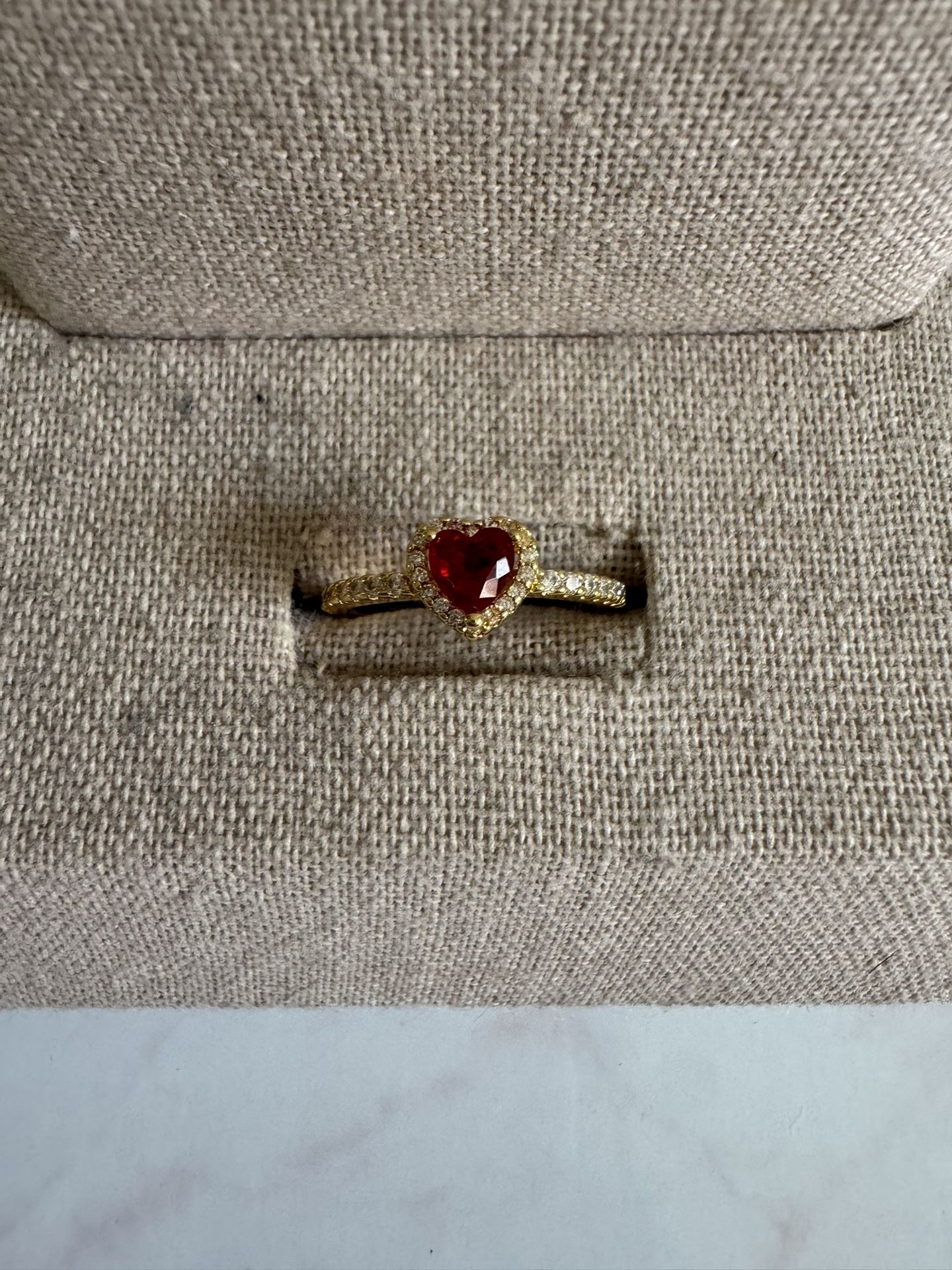 Pandora Ring