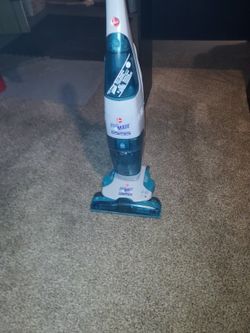 Hoover Floor Mate Hard Floor Cleaner , Vacuum, Washes And Dries Perfect Condition Only 30$