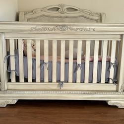 Baby Crib 