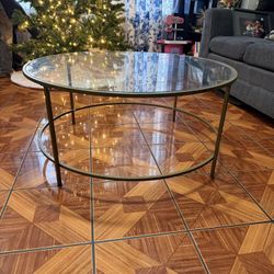 Glass round table