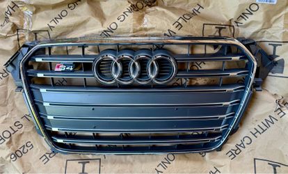 13-16 AUDI B8.5 S4/A4 ORIGINAL GRILL