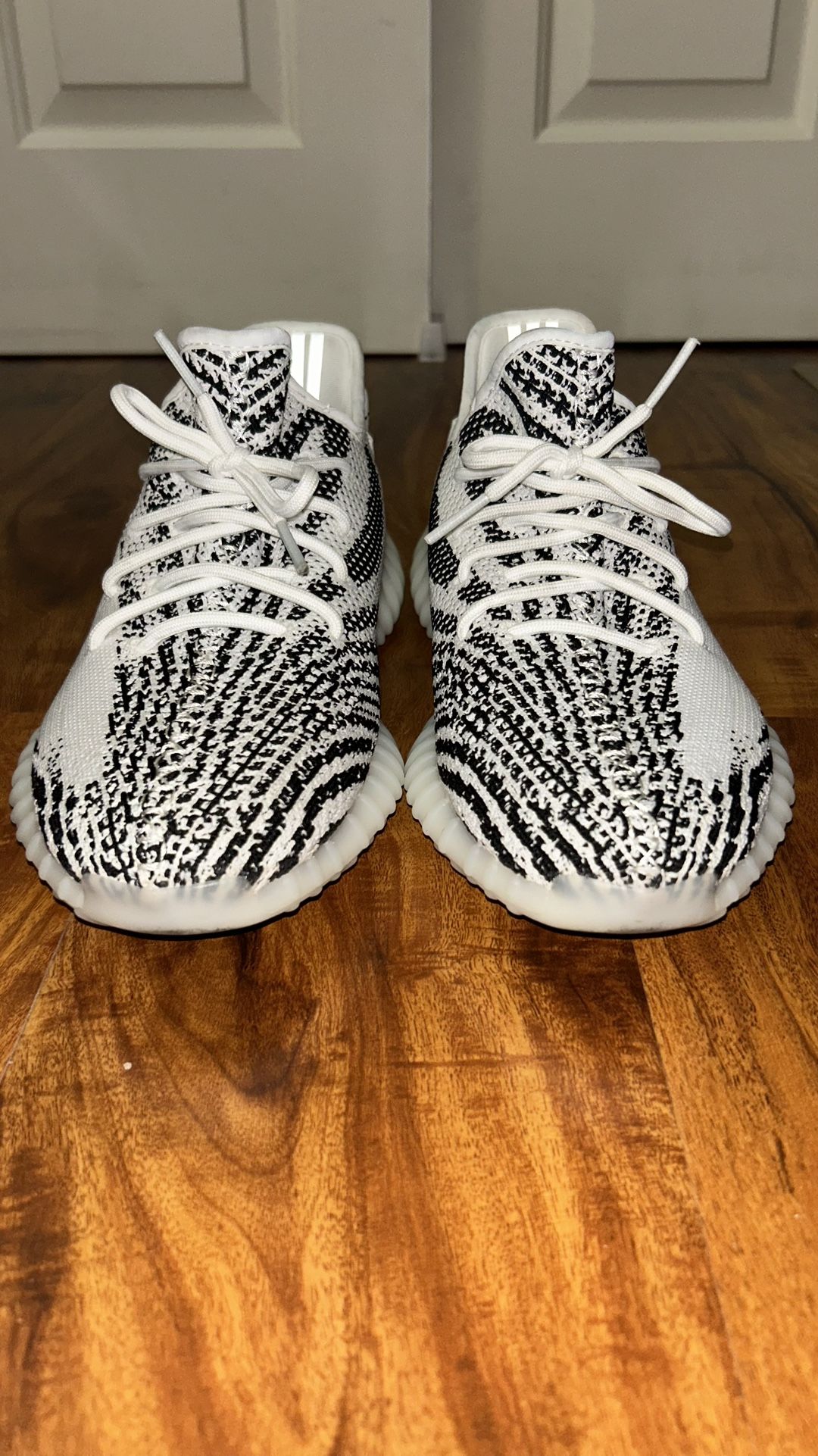 Yeezy Boost 350 V2 ‘Zebra’ - Size 11