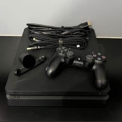 PS4 Slim 