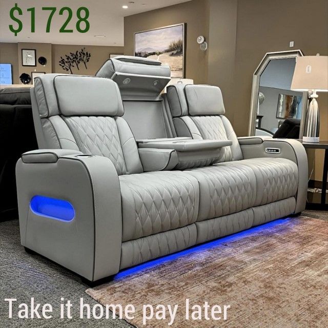🔌 USB Port, Reclining, Stylish and Durable
Boyington Gray Sofa to Pamper Your Home!