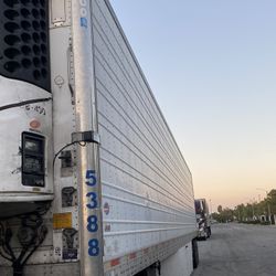 2005 Utility Reefer Trailer