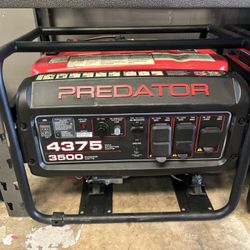 Predator 4375 Watt Generator