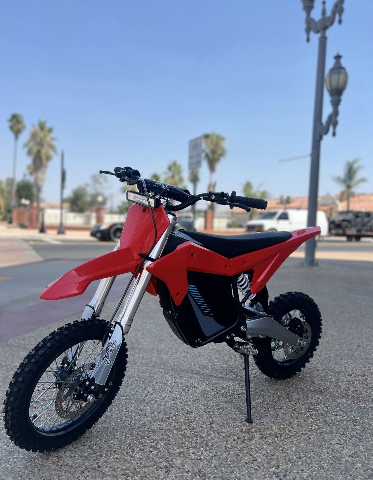 RTR Electric Dirt-bike 72 V