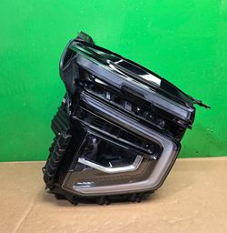Headlight tahoe 2025 2026 Headlight