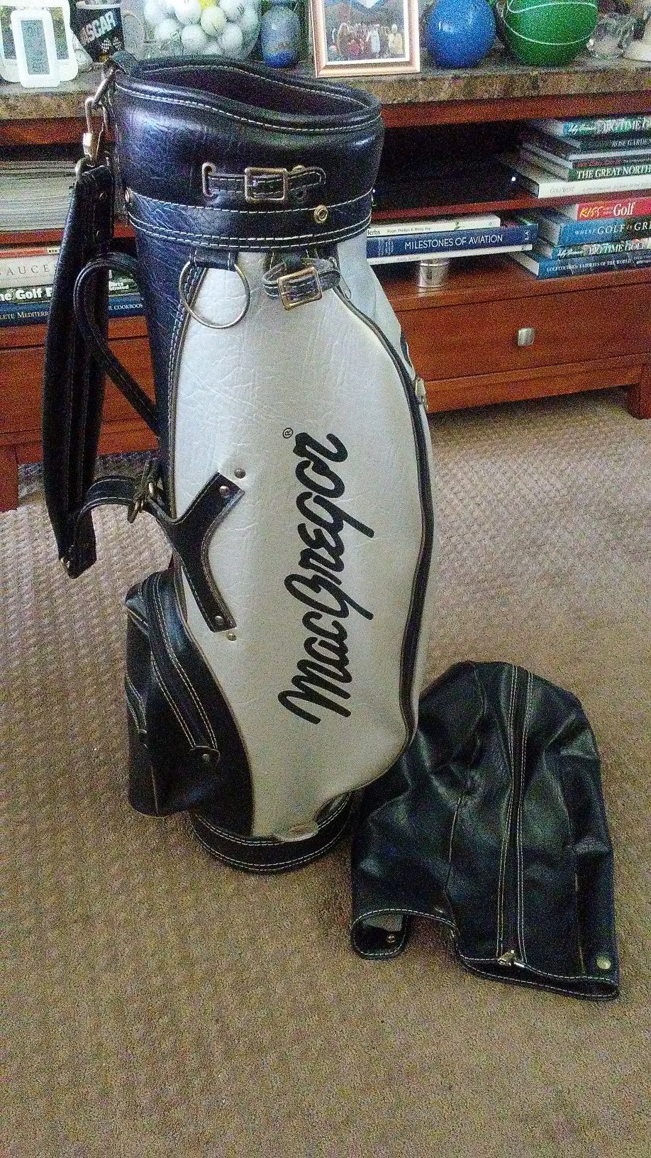 Classic MacGregor Cart Golf Bag. & 10D FootJoys # 515996