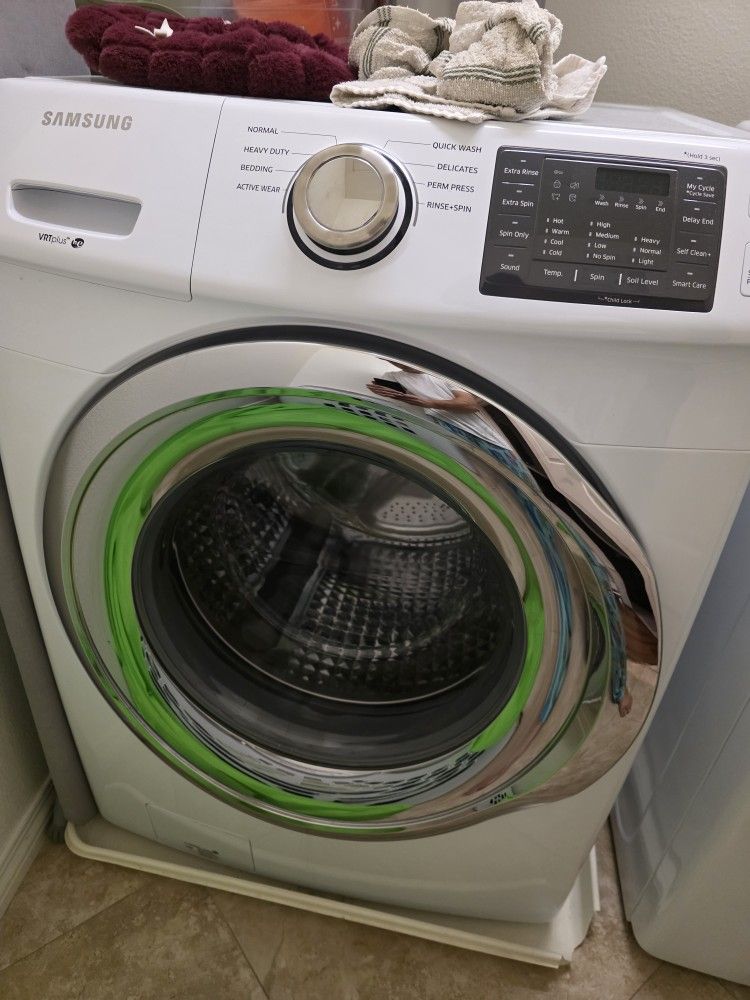 Samsung Washer And Gas Dryer Set