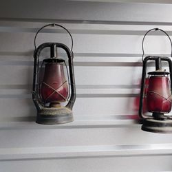 Too Old Vintage Kerosene Lantern Lantern Light Barn Railroad Amber