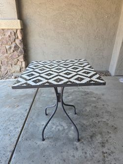 Patio table