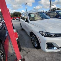 BMW X7 1 Owner CLEAN CALL DAVID HODGES 786-286-3000 