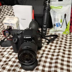 Canon EOS 4000D 
