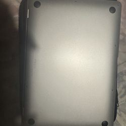 2020 Apple MacBook Air Laptop: Apple M1 Chip, 13” Retina Display, 8GB RAM, 256GB SSD Storage