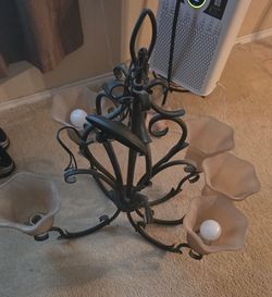Light fixture