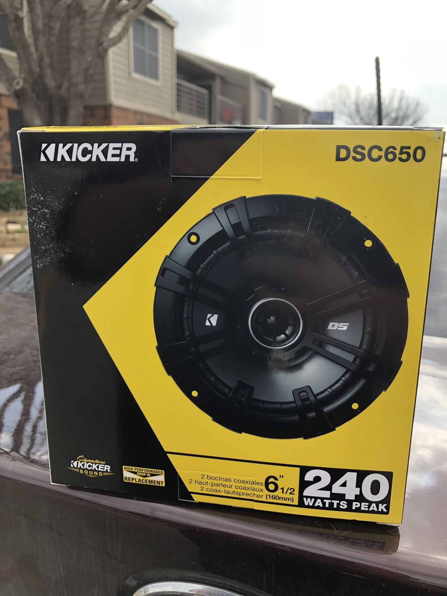 2 kickers 6.5 speakers new