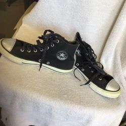 Converse All Stars Shoes Size US 4