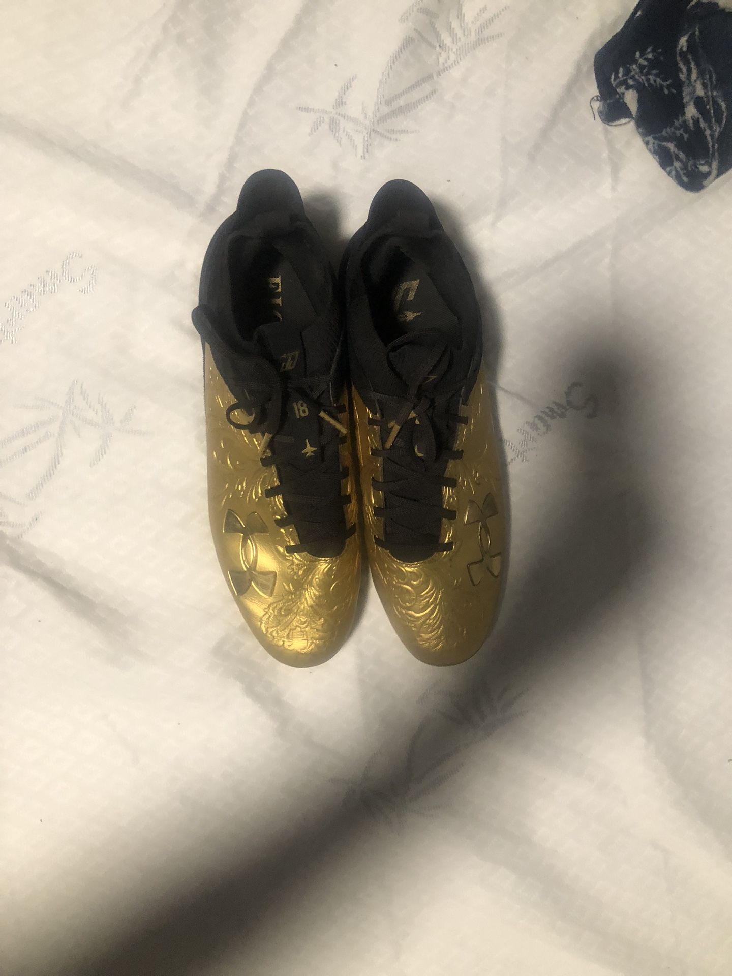 Under Armour Men\'s 13 Blur Smoke 2.0 Justin Jefferson Gold Football Cleats Under Armour Men main image 4
