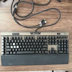 Corsair K95 Platinum Keyboard