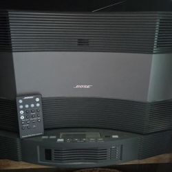 BOSE Acoustic Wave Music System