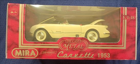 Mira 1953 Chevy Corvette Scale 1:18