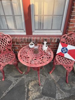 Vintage Wrought Iron Bistro Set