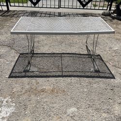 Homecrest Rectangular Coffee/ Cocktail Table 