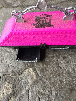 Monster high doll maker
