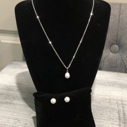 Faux Pearl Necklace And Earring Set