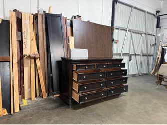 Chest of drawers $180