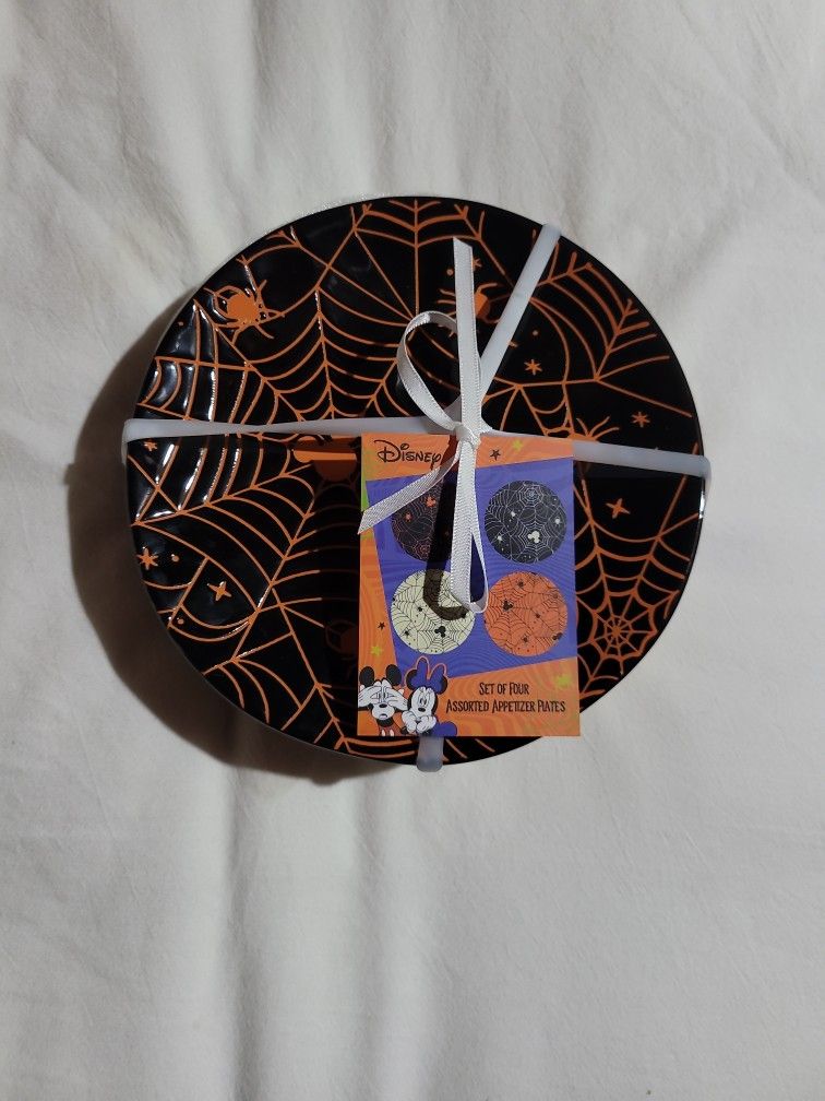 Disney Halloween Plates Kitchen