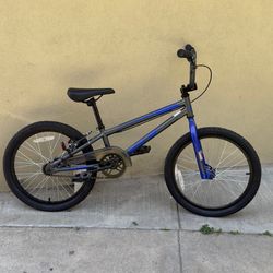 Gt Berm Bmx Bike