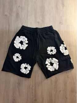 Designer-Style Cotton Shorts (Large)