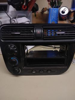 Civic radio bezal