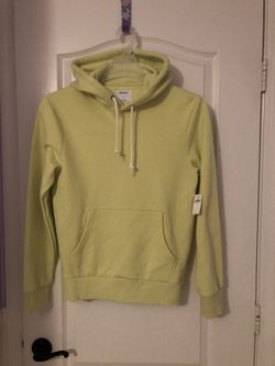 New Old Navy men’s hoodie