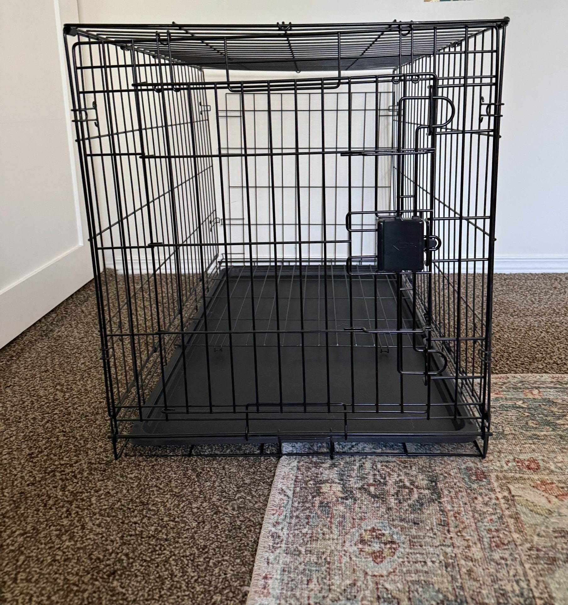 Dog crate 36 x 23 x 25 in