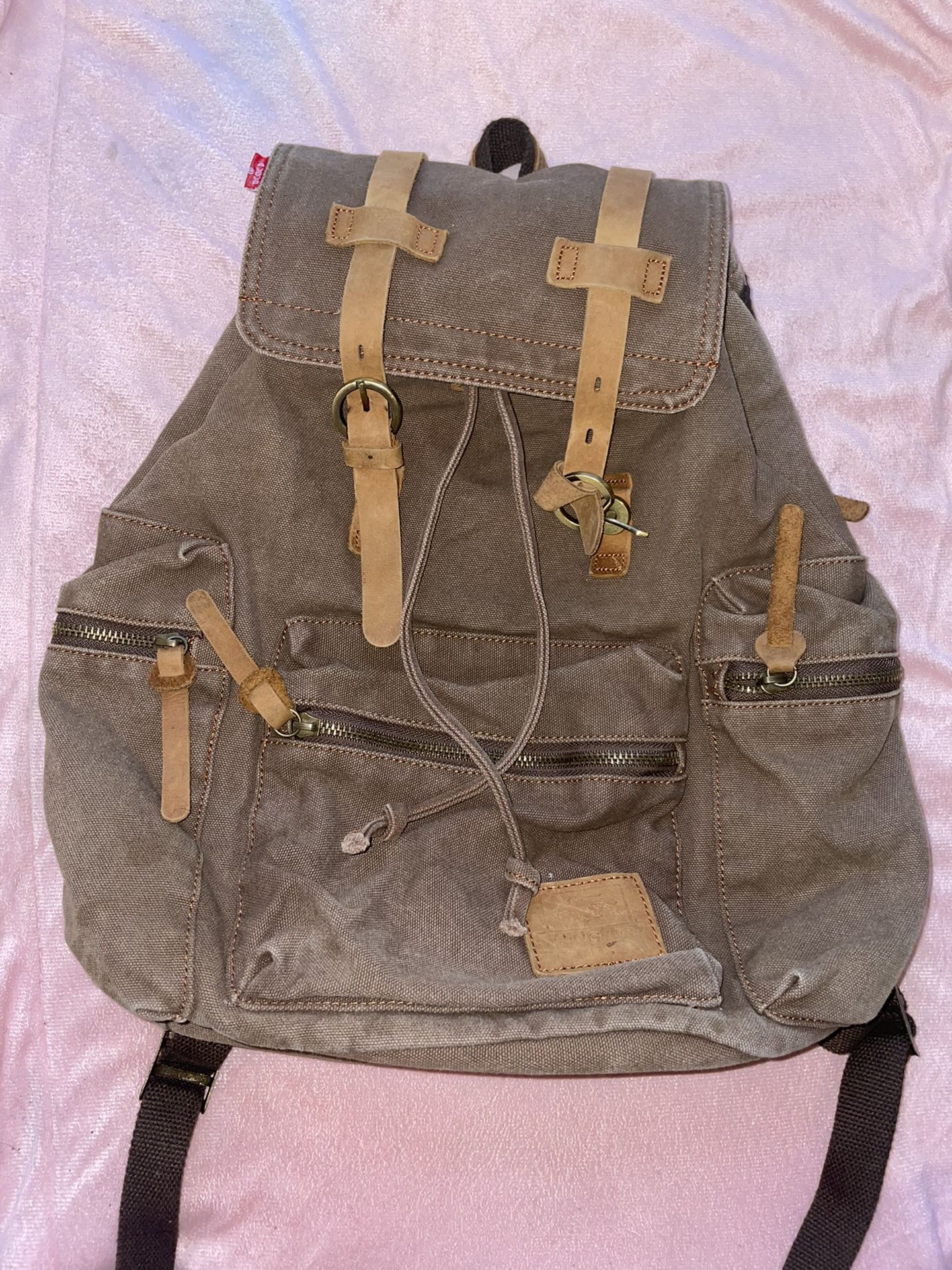 Augur Backpack