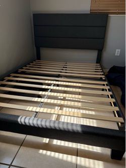 Full size bed frame