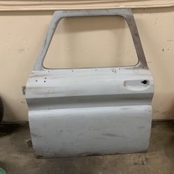C10 Door