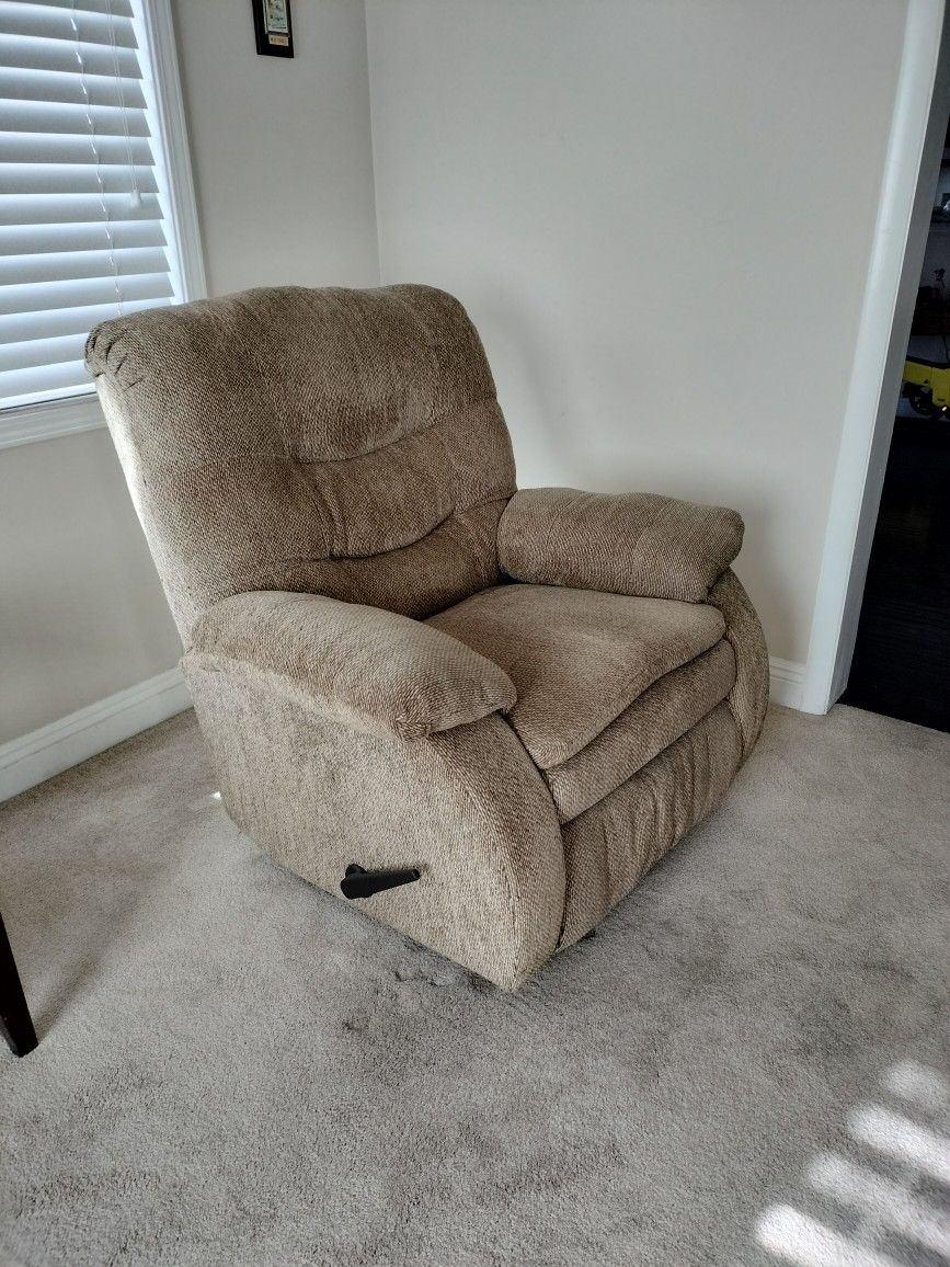 Recliner Chair