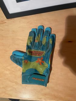 Scooby-Doo Football Gloves (Size L)