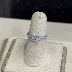 Women Engagement Ring 